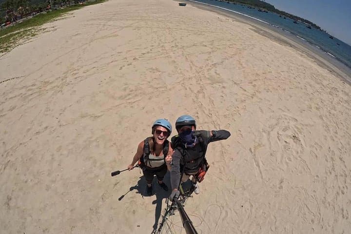 Soar Over Son Tra: Private Paragliding Flight from Da Nang's Monkey Mountain photo 3