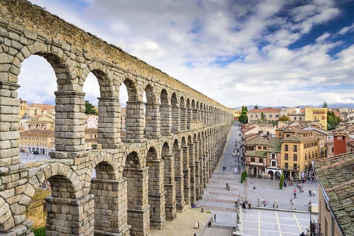 Private Madrid Day Trip to Toledo and Segovia — Alcázar, Roman Aqueduct & Panoramic Views