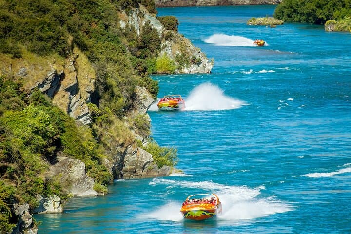 Kawarau River 1-Hour Ultimate Jet Boat Adventure from Queenstown photo 2