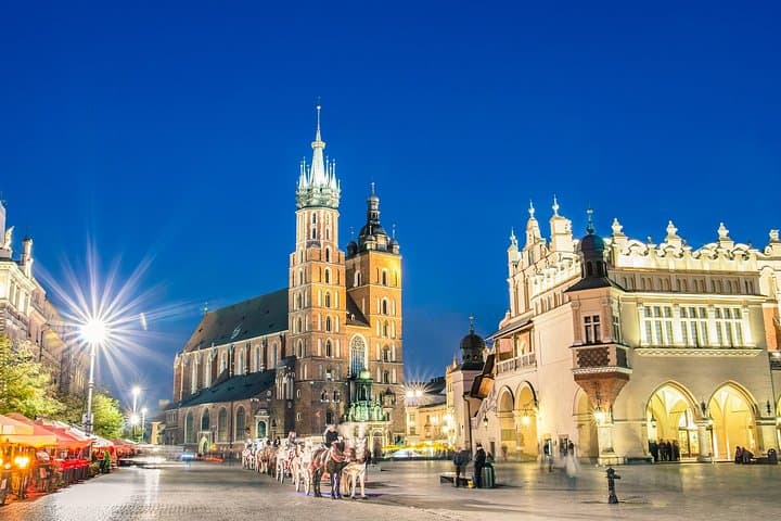Krakow Family-Friendly Private Walking Tour — Kid-Friendly Old Town Highlights photo 6