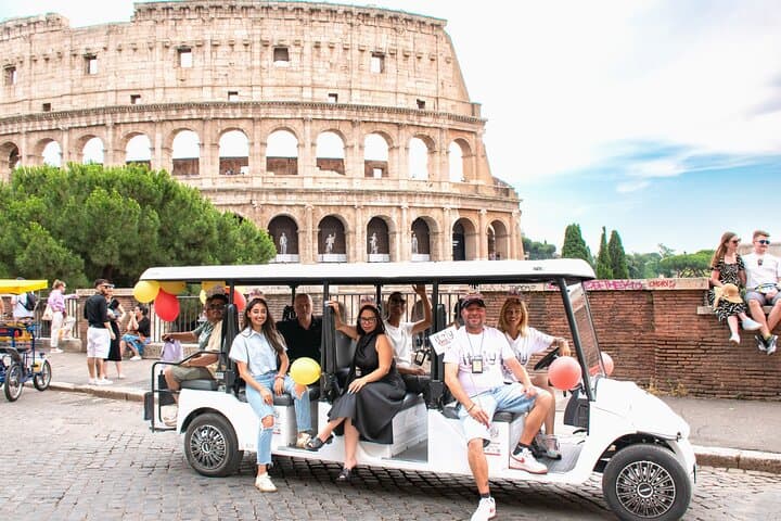 Private Luxury Golf Cart Birthday Tour in Rome: Colosseum to Trevi Fountain photo 6