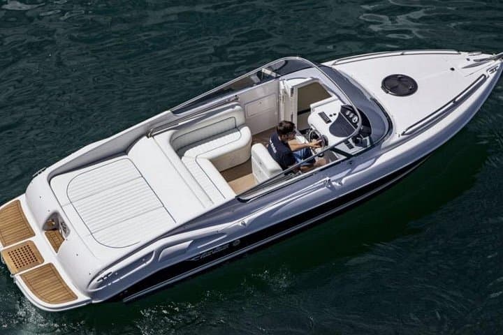 Private 1-Hour Lake Como Boat Tour — Dolce Vita Cruise from Como photo 3