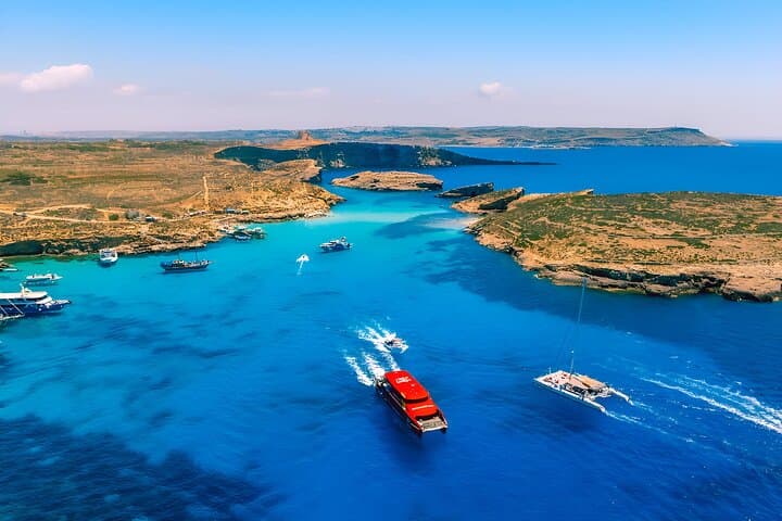 Evening Catamaran Cruise to the Blue Lagoon (Comino) from Sliema