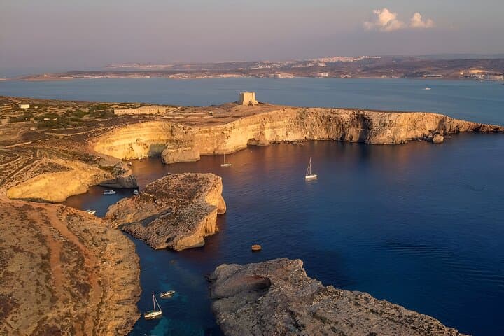 Evening Catamaran Cruise to the Blue Lagoon (Comino) from Sliema photo 5