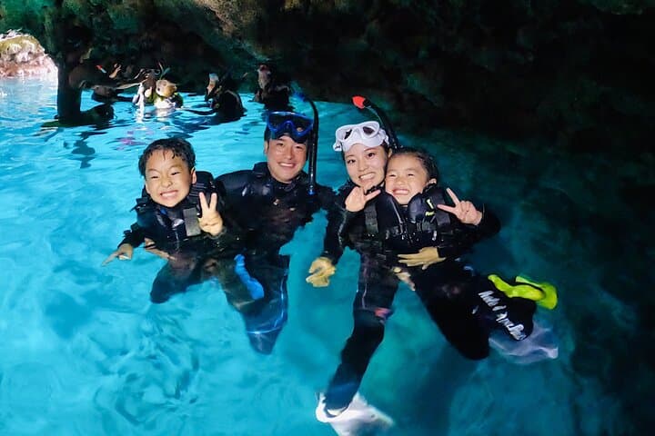 Blue Cave Snorkeling Tour — Okinawa's Luminous Sea Experience photo 2