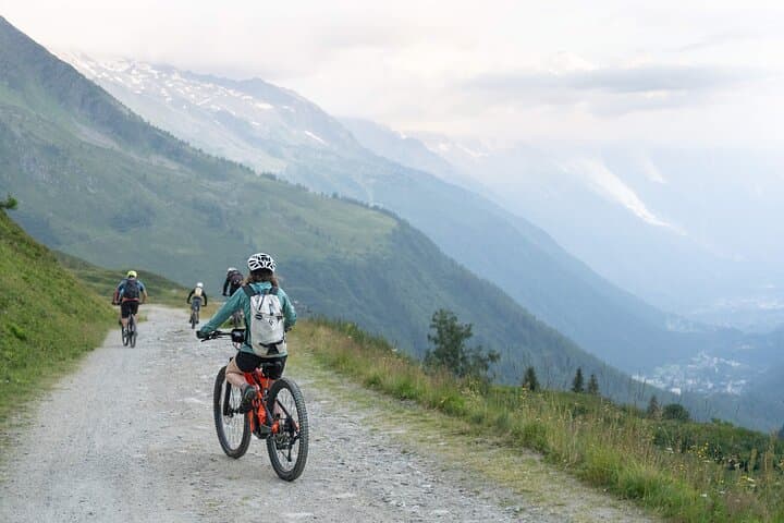 Electric mountain biking in Chamonix Mont-Blanc: eMTB rentals and alpine routes photo 6