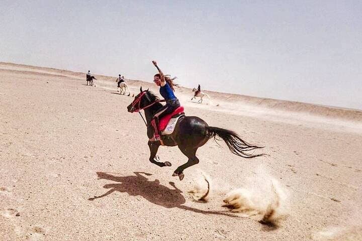 Where Dunes Meet Waves: 2‑Hour Horseback Ride in Hurghada photo 5