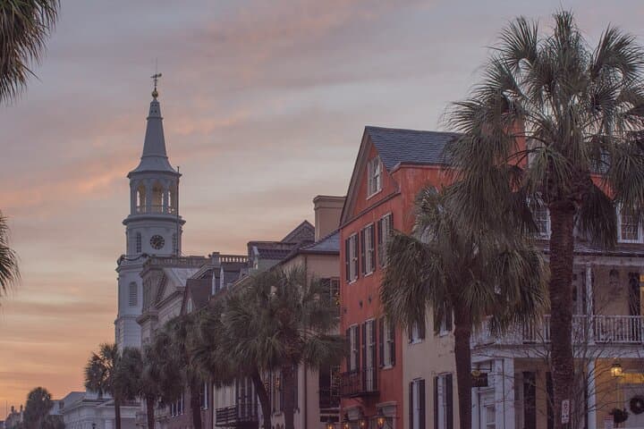 Charleston Architectural Walking Tour: Historic Churches, Battery Mansions & Preservation Stories photo 4