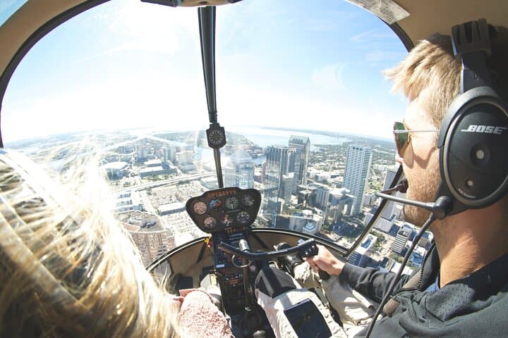 Tampa Downtown Tour by Air: A Birds-Eye View of Florida’s Urban Waterways and Skyline