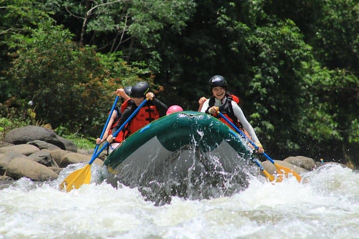 Arenal White Water Rafting with Organic Lunch — La Fortuna River Adventure photo 4