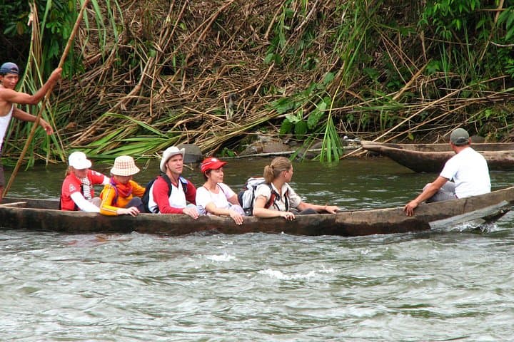 Puyo Jungle Full-Day Adventure: Hello Vida Waterfall, Canoe Ride & Indigenous Village photo 4