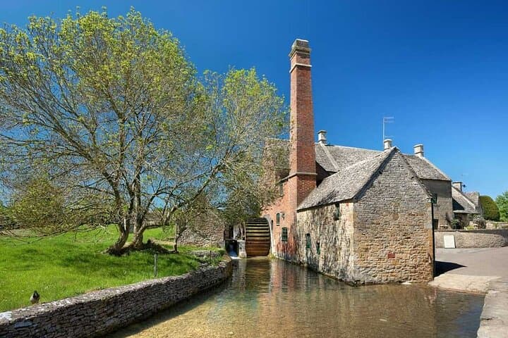 Private Cotswolds & Bath Day Trip from Southampton: Roman Baths, Villages & Views photo 5