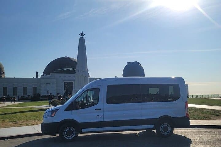 Private LAX Transfer to Long Beach Carnival Cruise Port — Door-to-Door Car Service photo 2