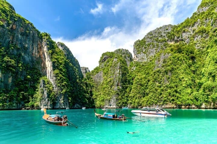 Phi Phi by Speedboat: Maya Bay, Pileh Lagoon, Khai & Bamboo Island Day Trip photo 4