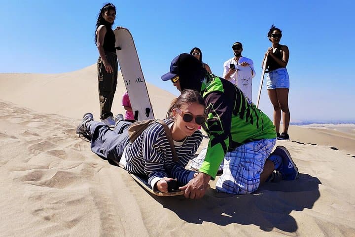Paracas Bay & Huacachina Oasis Full-Day: Wildlife, Dunes and Pisco Tasting photo 1