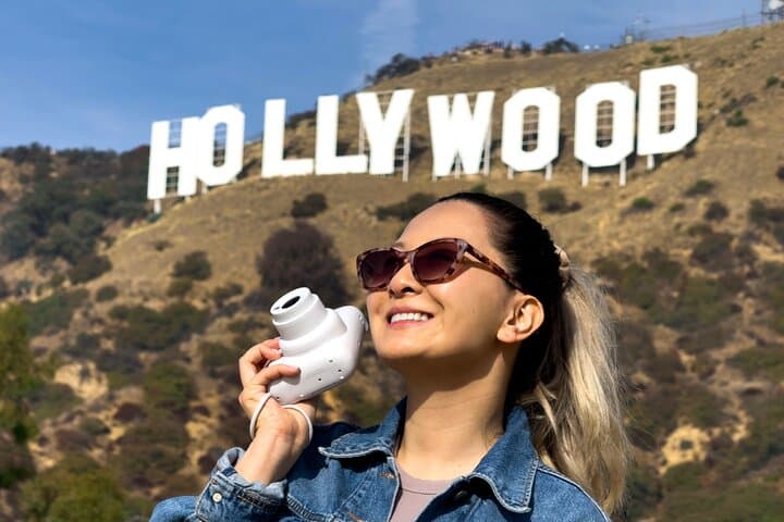 VIP Guided Hike to the Hollywood Sign: Private Photo Tour from Lake Hollywood Park