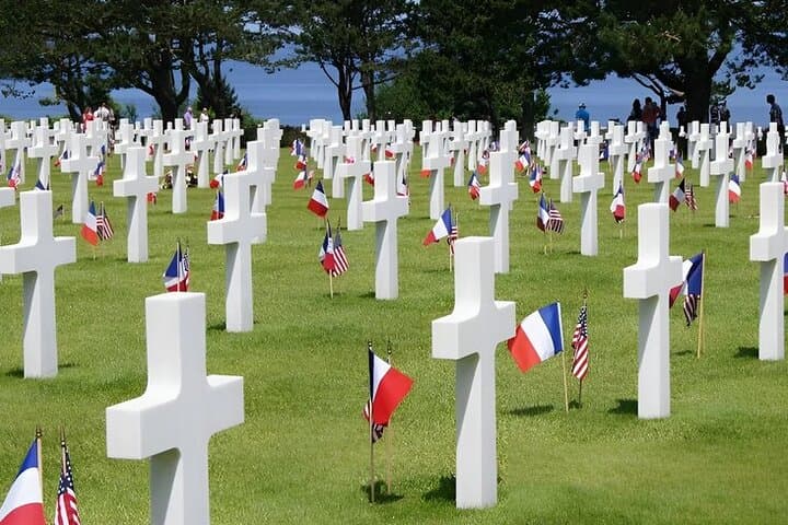 Unveil France's Historic Treasures: Mont Saint Michel and D-Day Tour photo 3