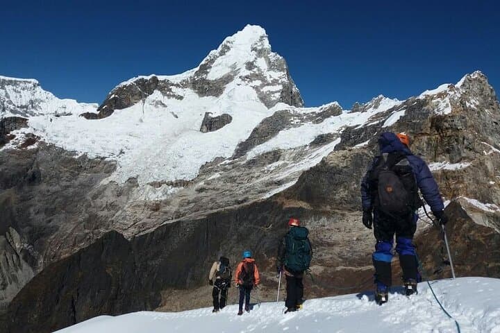 Sunrise Ascent of Mateo Peak — Guided Glacier Climb from Huaraz photo 4