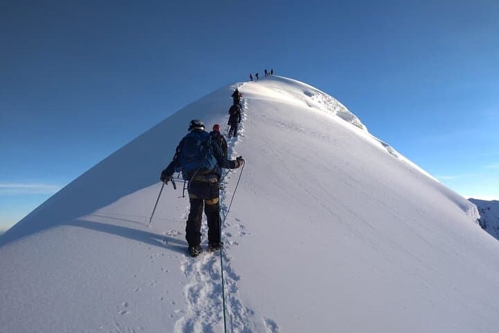 Sunrise Ascent of Mateo Peak — Guided Glacier Climb from Huaraz photo 6
