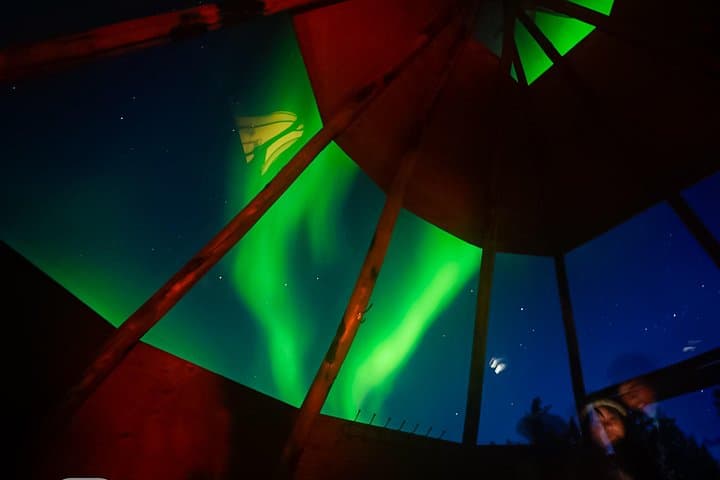 Yellowknife 2-Night Aurora Combo: Hunt the Lights and Sleep in a Heated Cabin photo 3