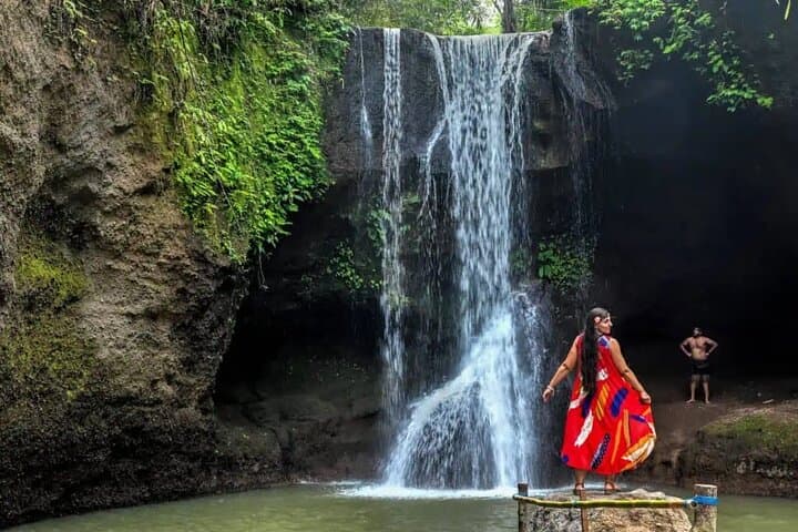 Ubud Rice Terraces, Tirta Empul & Hidden Waterfalls Day Tour photo 4