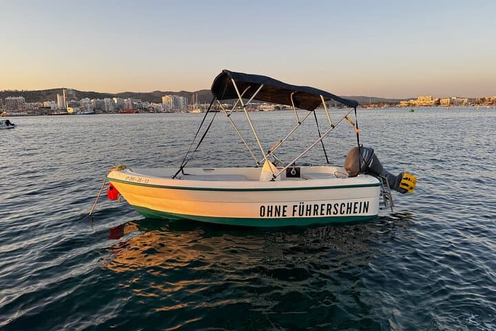 San Antonio Bay Self-Drive Boat Rental: No‑License Island Hopping in Ibiza photo 2