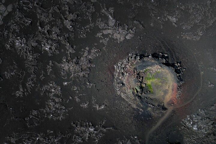 Reykjanes Peninsula: Craters, Lava Tunnels & Hot Springs Day Tour photo 3