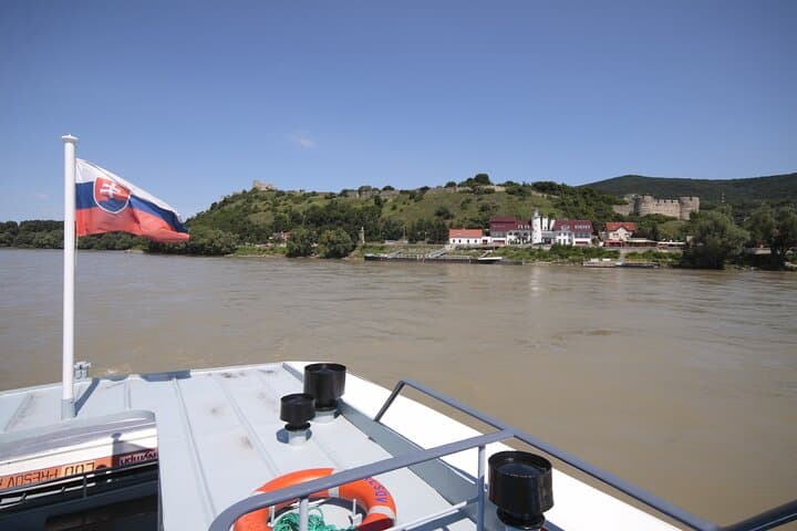 Bratislava Danube Panorama Cruise — 45-Min River Sightseeing photo 6