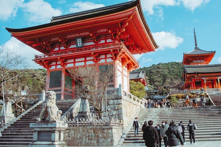 Higashiyama Walking Tour: Private 3-Hour Kyoto Highlights photo 5