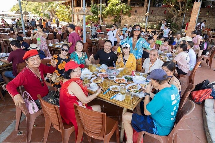 Nha Trang Island Escape: Snorkel Hòn Mun, Mud Spa & Beach BBQ photo 3