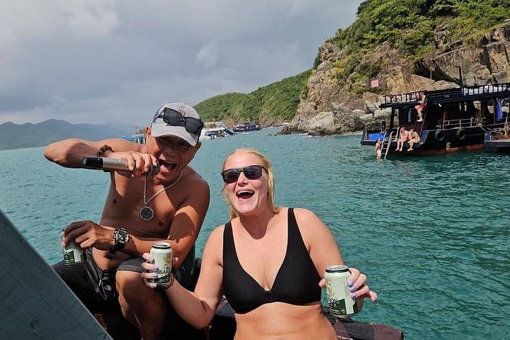 Nha Trang Island Snorkel & BBQ — Coral Reefs, Floating Bar and Beach Stop