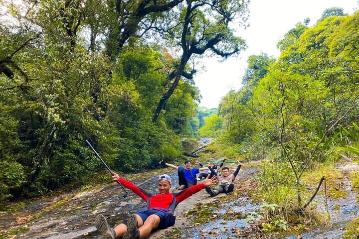 Ta Lien Son Peak 2-Day Trek from Sapa: Primeval Forest and Ridge Views photo 3
