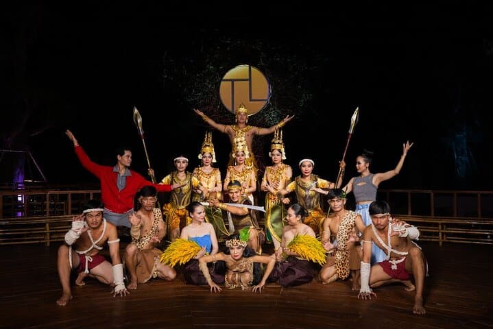 Dining in a Dream: Labyrinth Cambodia's Immersive Ruins Dinner & Dance Show