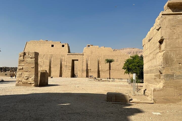 5-Day Cairo and Luxor Private Tour: Pyramids, Grand Egyptian Museum and Old Cairo photo 1