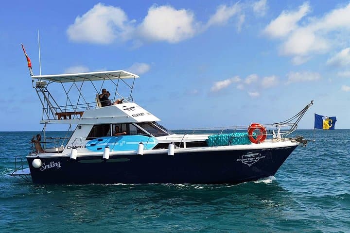 Sail Alicante’s Bay: 4-Hour Private Charter to Beaches, Castle & Coastline