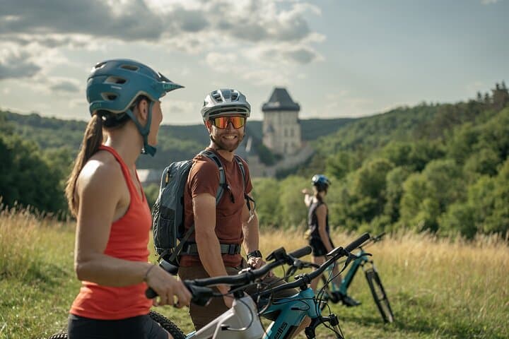 E-Bike to Karlstejn Castle: Scenic Full-Day Ride from Prague