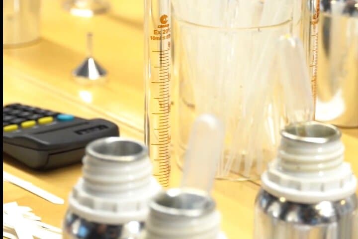 Bespoke Perfume Blending Workshop in Brixton Village: Create Your Signature Scent photo 6