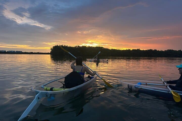 Sunset Clear Kayak and Paddleboard on Lake Ivanhoe — Orlando Evening Paddle photo 3