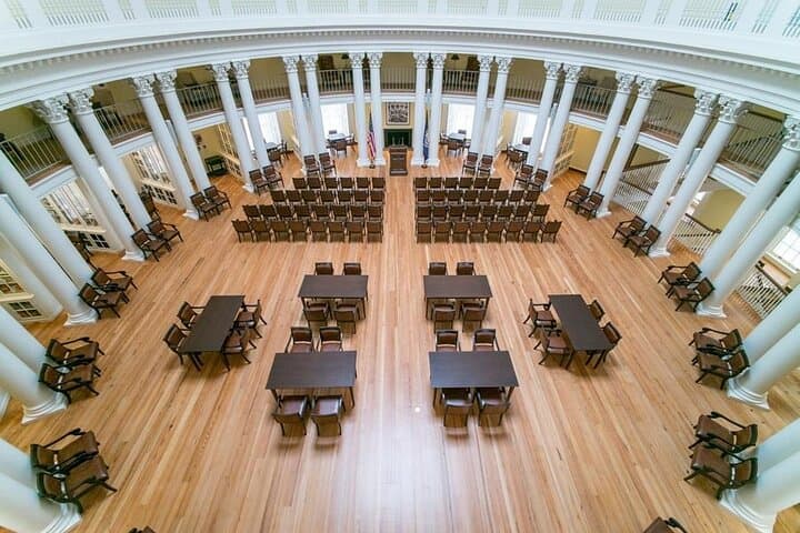 Private UNESCO World Heritage Tour: Monticello & University of Virginia photo 3