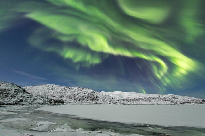 Chasing the Northern Lights from Tromsø: Arctic Photo Guide by 4x4 photo 5
