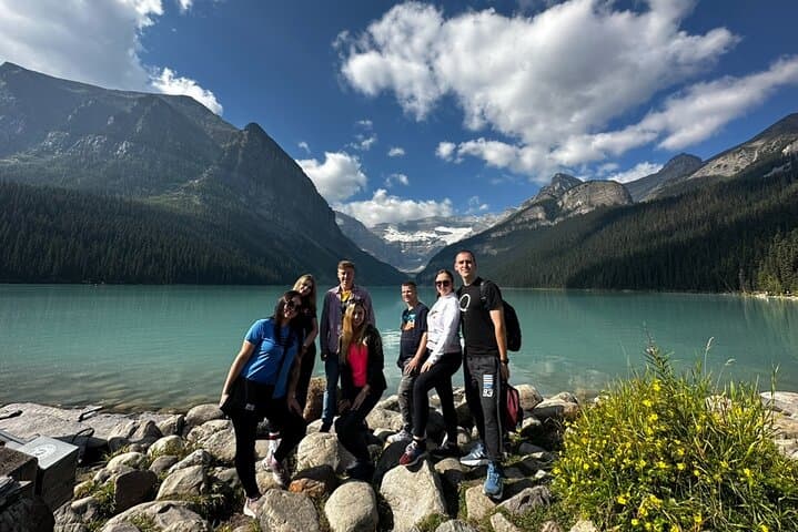 One-Day Rockies Loop: Lake Louise, Peyto & Minnewanka from Calgary photo 6