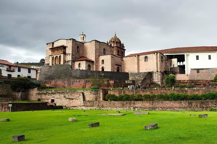 Cusco Half-Day Tour: Sacsayhuamán, Q'enqo & Tambomachay from Cusco photo 2