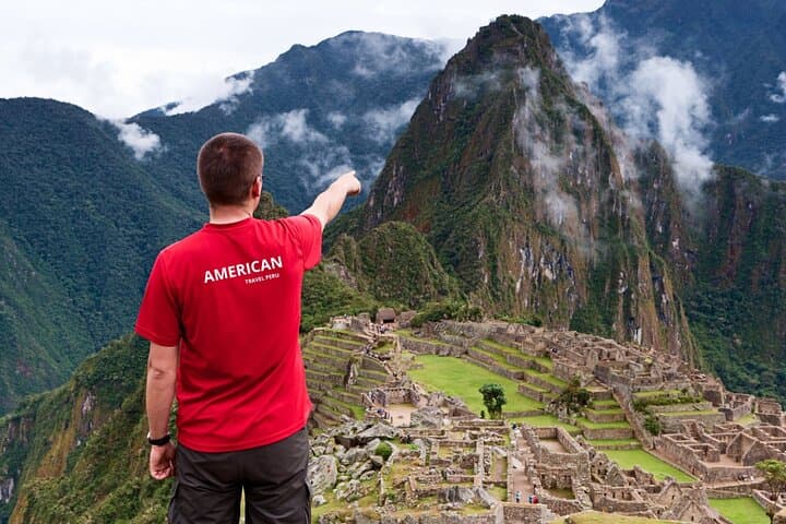 Peru in 10 Days: Andes, Lake Titicaca & Machu Picchu Adventure