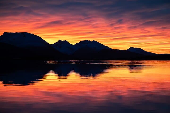Tromsø Arctic Fjords Photo Tour — Kvaløya 4x4 Photo Safari photo 5