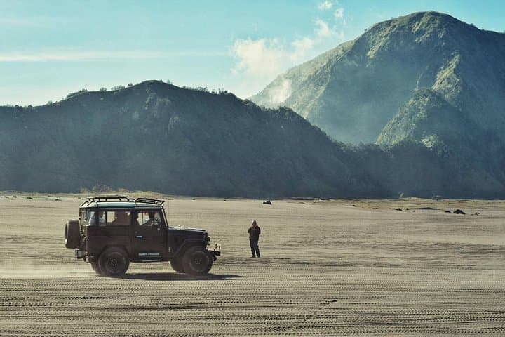 East Java Adventure: De Djawatan Moss Forest, Ijen Blue Fire, Bromo Sunrise & Tumpak Sewu 4-Day Tour photo 3