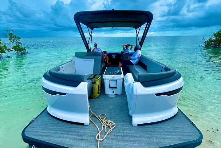 Key West 6-Hour Private Boat Charter: Sandbars, Snorkel & Dolphin Watch photo 5
