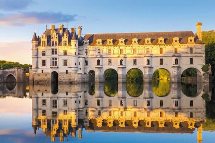 Private Loire Valley Day Trip: Chambord, Chenonceau & Amboise from Paris photo 3