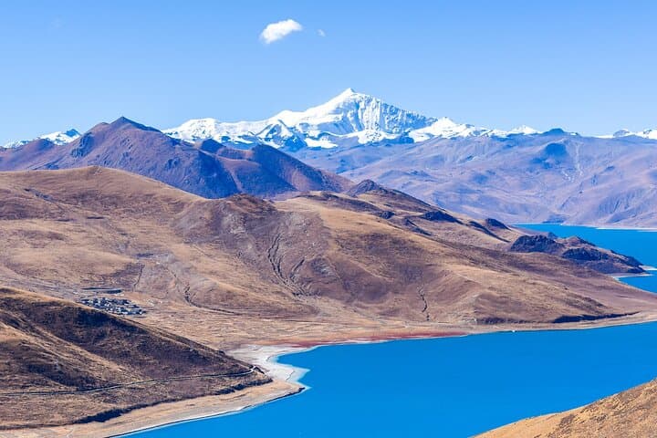 7-Day Lhasa to Everest Base Camp: Cultural and High-Altitude Exploration photo 2