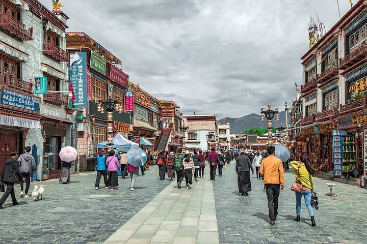 7-Day Lhasa to Everest Base Camp: Cultural and High-Altitude Exploration photo 6