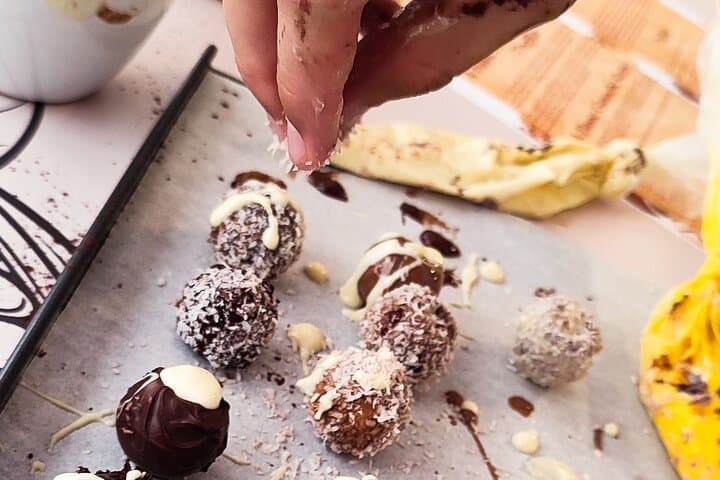 Malta Chocolate & Gin Workshop — Truffle Making and Island8 Pairing in Valletta photo 3